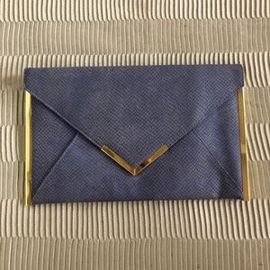 Blue clutch